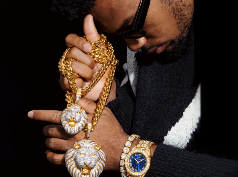 Bling Out Iced Round Hip Hop Dog Tag Medallion Pendant