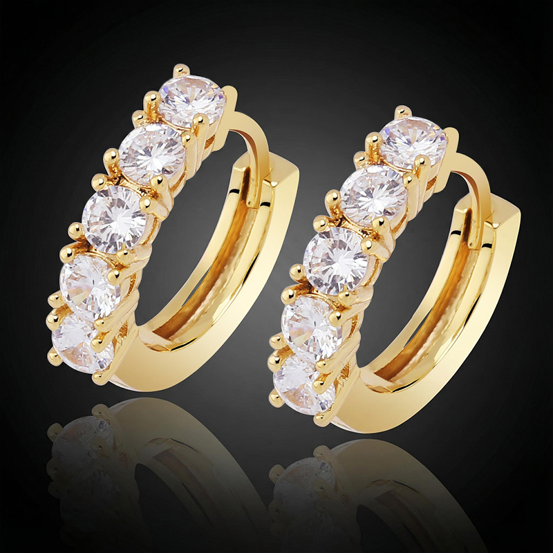 Iced Hoop Earring in 18K Gold Iced Hoop Earring in 18K Gold