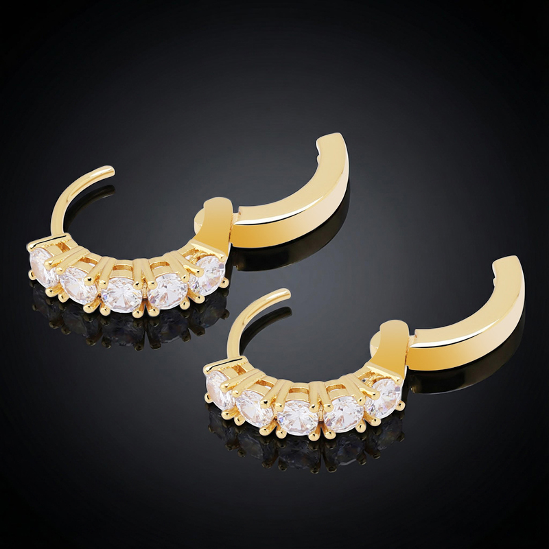 Iced Hoop Earring in 18K Gold Iced Hoop Earring in 18K Gold