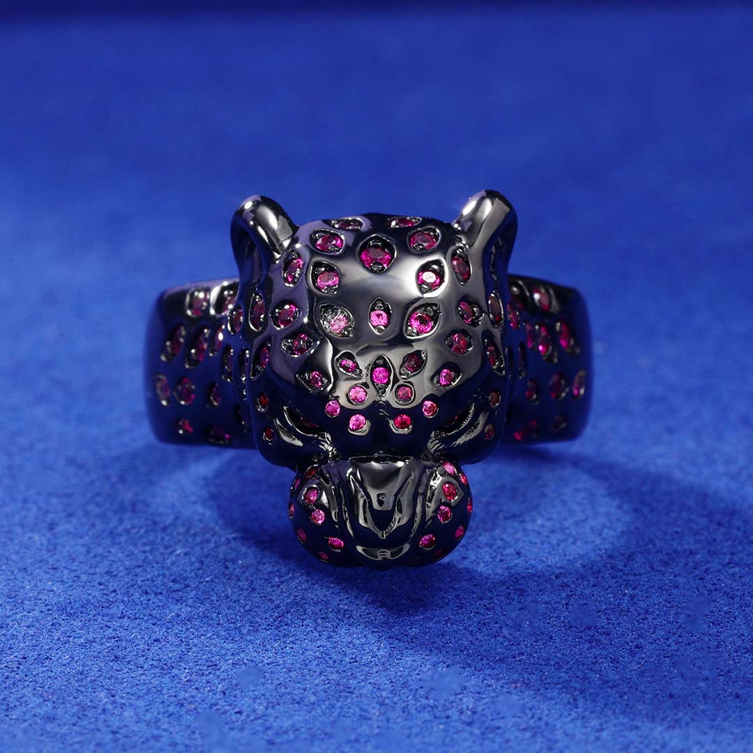 Roaring Purple-Red Stones Leopard Ring in Black Gold