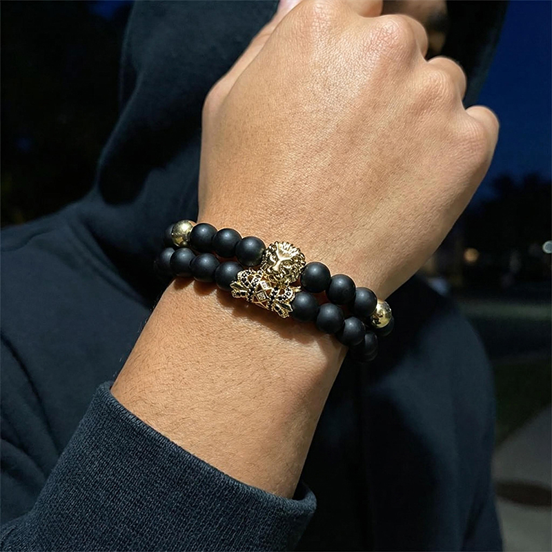 2pcs Iced Lion Black Matte Agate Beaded Elastic Bracelets 2pcs Iced Lion Black Matte Agate Beaded Elastic Bracelets