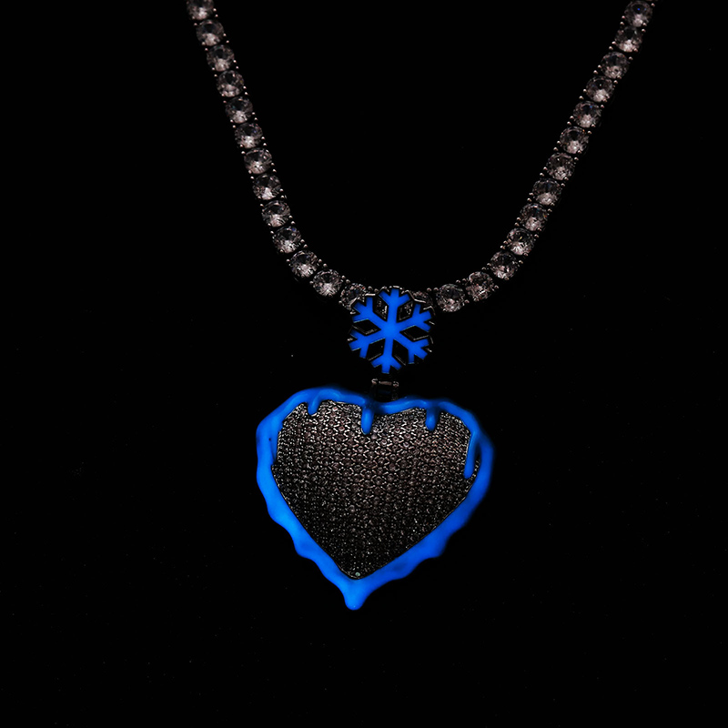 Glow in the Dark Frozen Heart Pendant