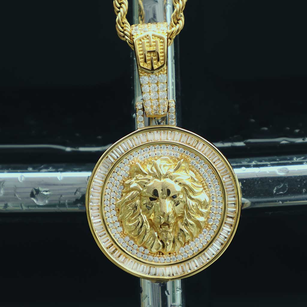 Iced Lion Pendant in Gold
