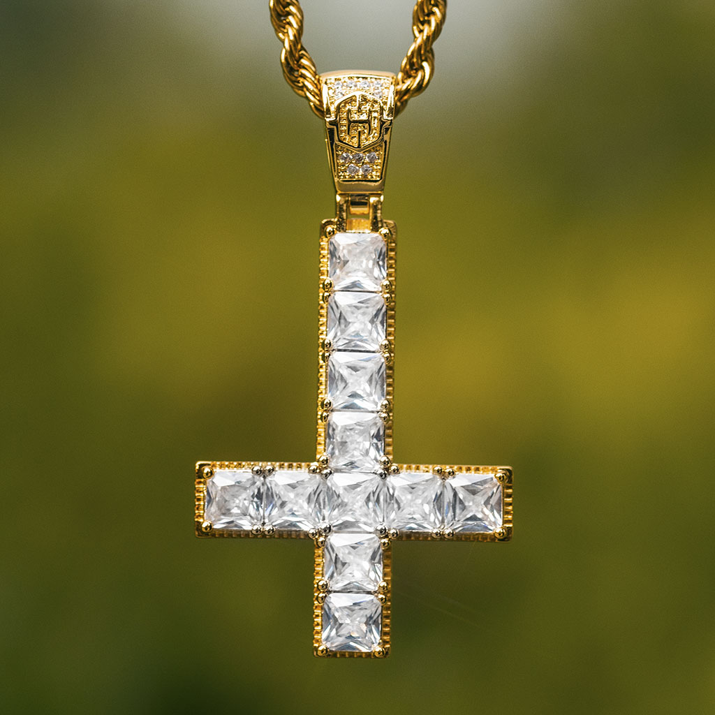 Upside Down Cross Pendant in Gold