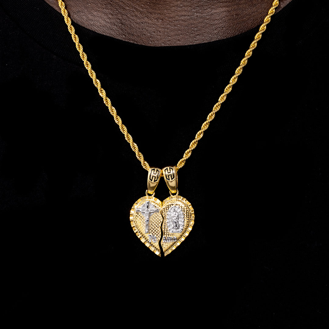  2Pcs Te Amo Heart Pendant in Gold