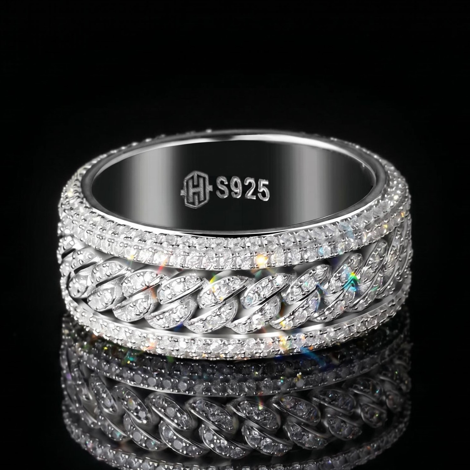 Micro Paved Moissanite Rotatable Cuban Link Ring in S925 Silver Micro Paved Moissanite Rotatable Cuban Link Ring in S925 Silver
