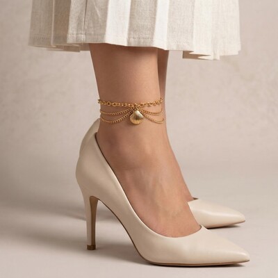 Shell Charm Layered Anklet