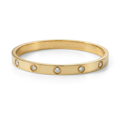 Classic Crystal Love Bangle