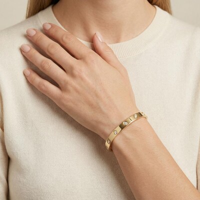 Classic Crystal Love Bangle