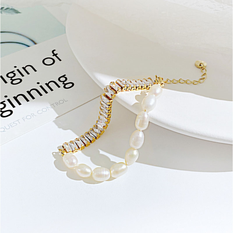 Freshwater Pearl & Baguette Cut Tennis Chain Bracelet