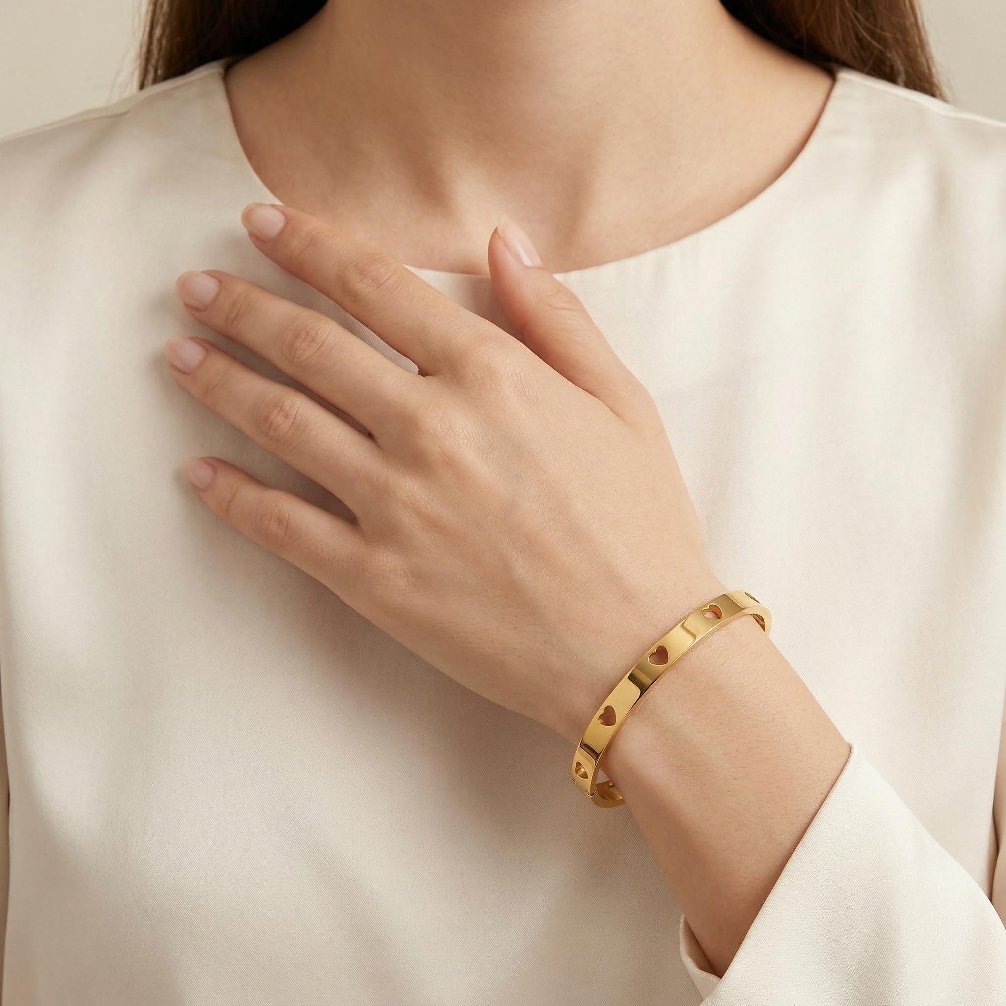 Hollow Out Heart Bangle Hollow Out Heart Bangle