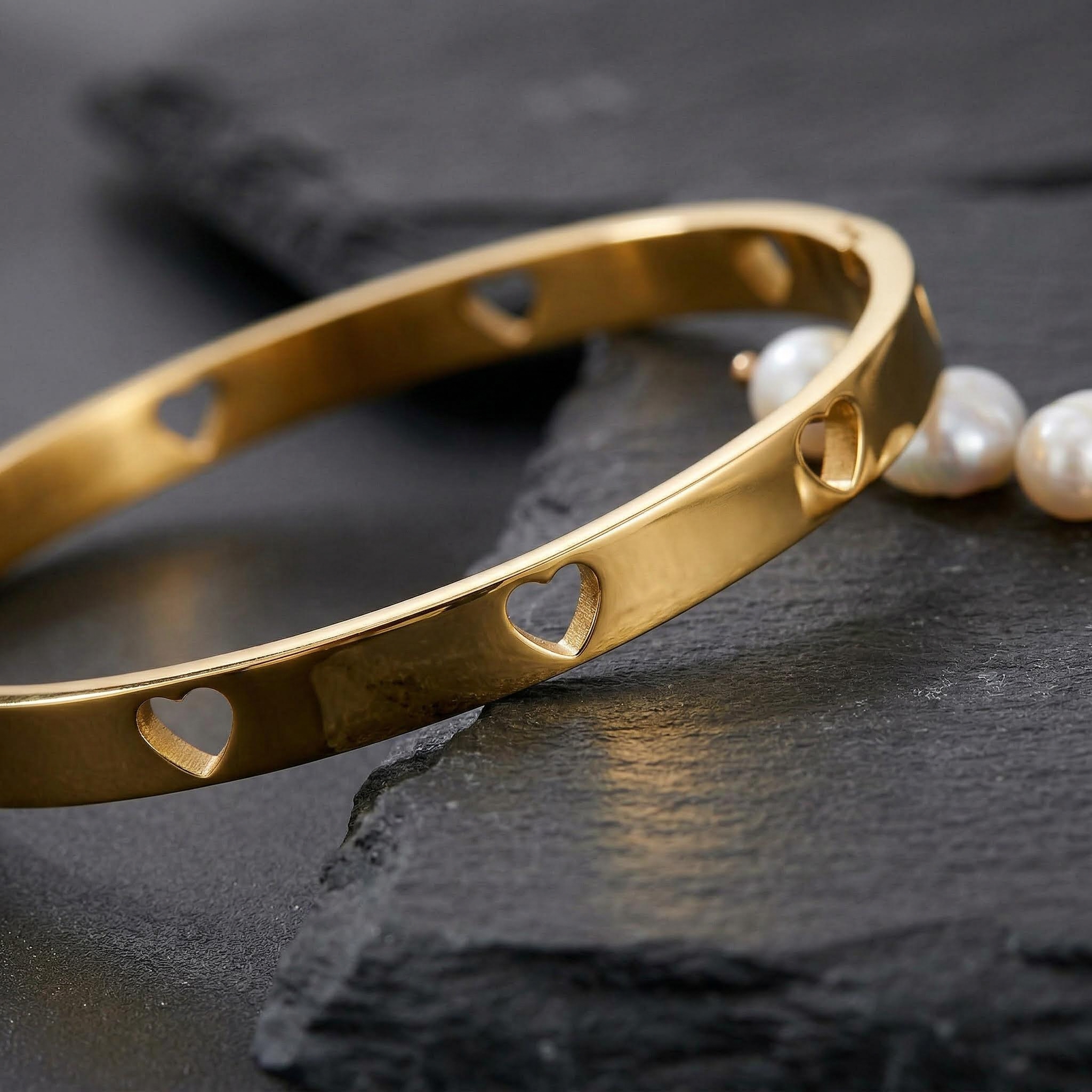 Hollow Out Heart Bangle Hollow Out Heart Bangle