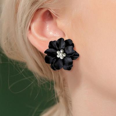  Camellia Flower Pearl Earrings