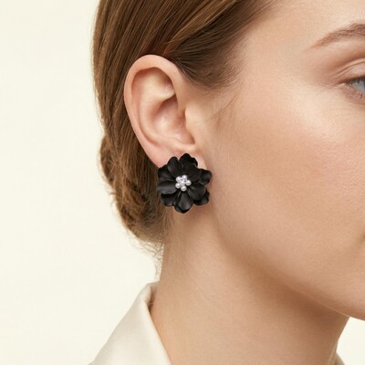  Camellia Flower Pearl Earrings