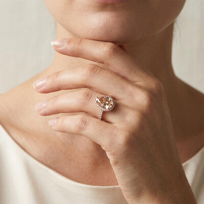  Halo Pear Cut Engagement Ring in Rose Gold