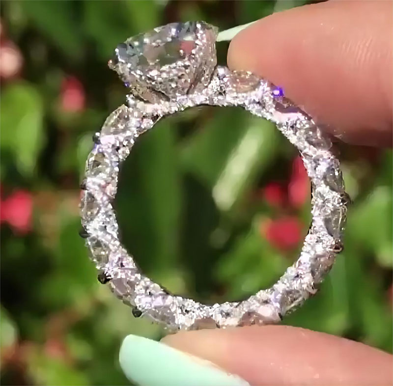 Brilliant Cut Wedding Ring Set