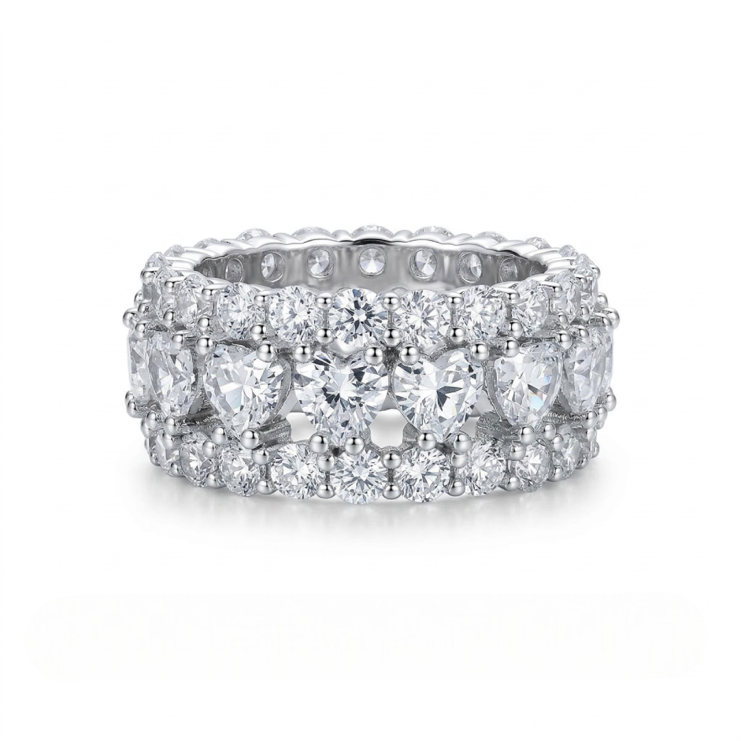 Heart Cut & Round Cut Engagement Ring