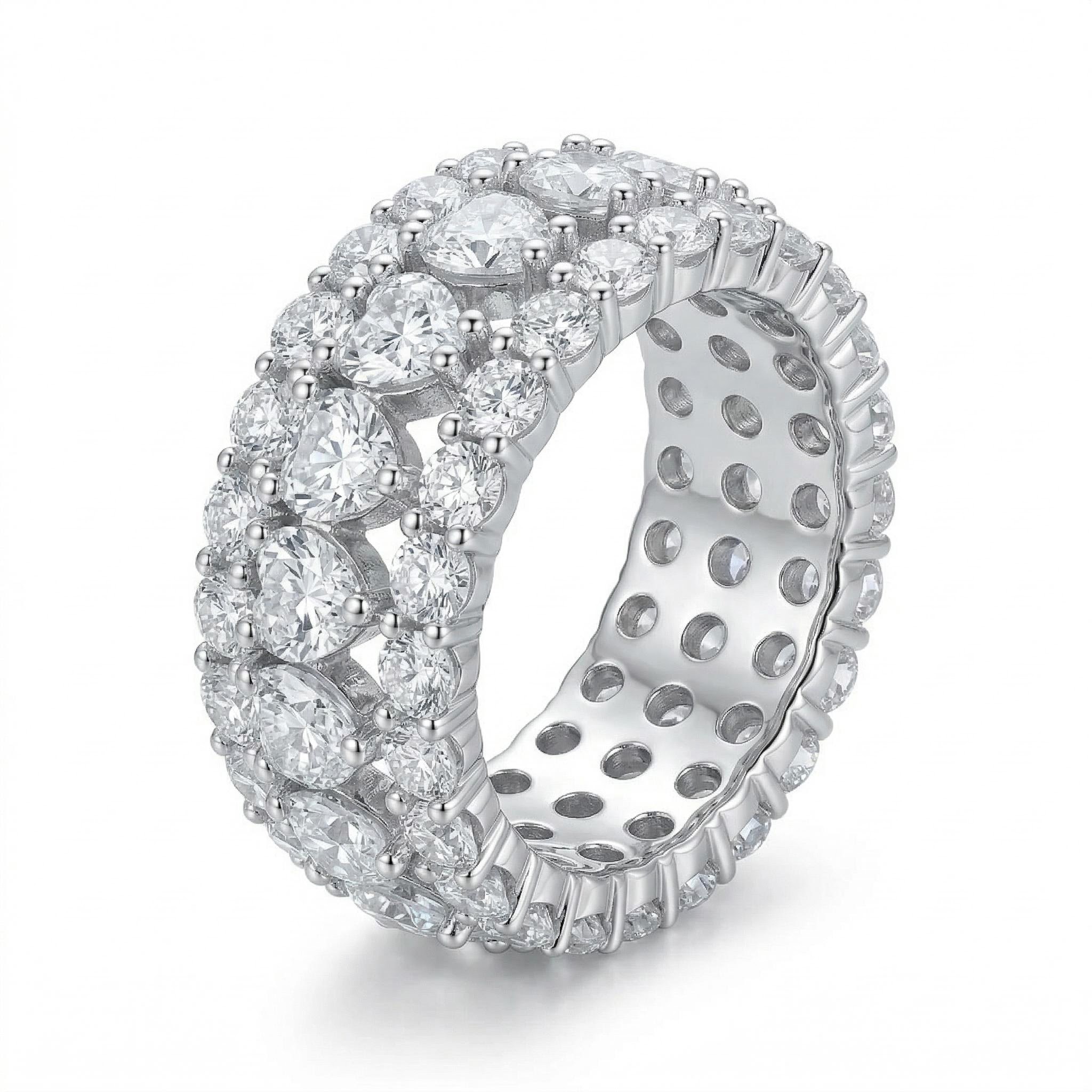 Heart Cut & Round Cut Engagement Ring