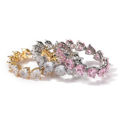  Heart Cut Love Band Ring in Gold