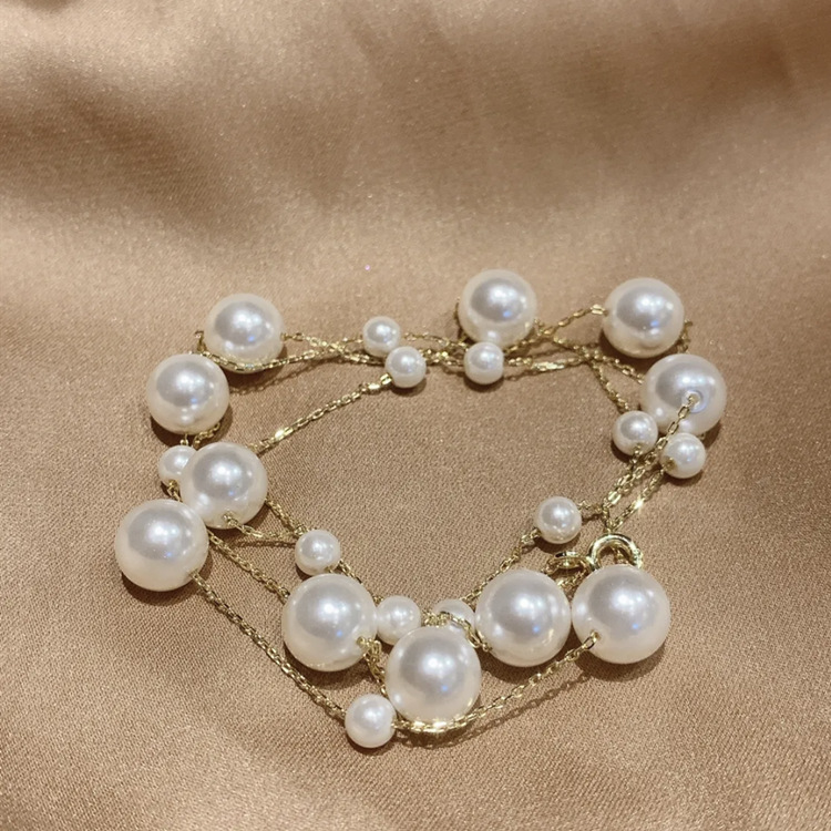  Baroque Style Pearl Necklace in 18K Gold