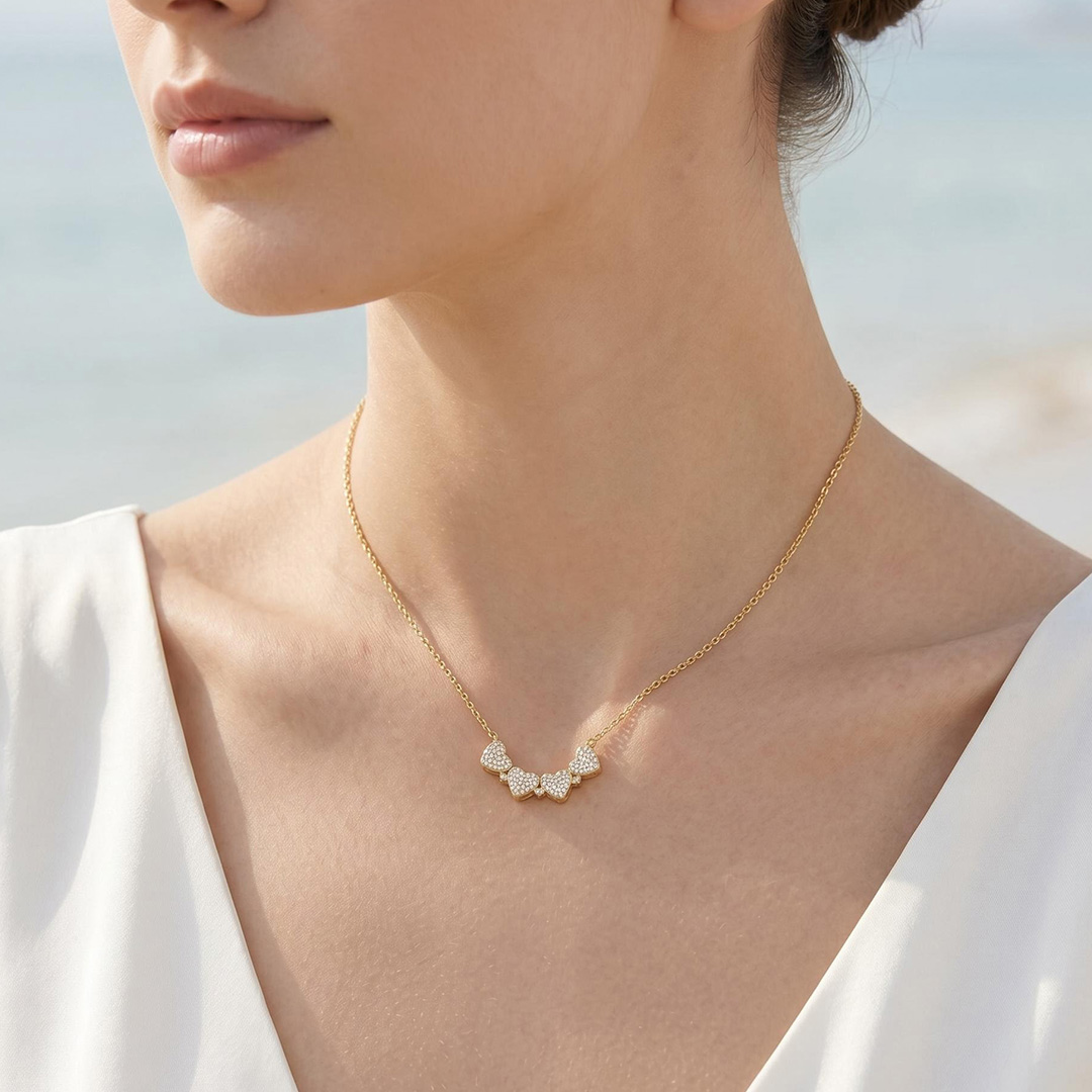 Micro Pave Magnetic Four-Heart Clover Deformed Necklace Micro Pave Magnetic Four-Heart Clover Deformed Necklace