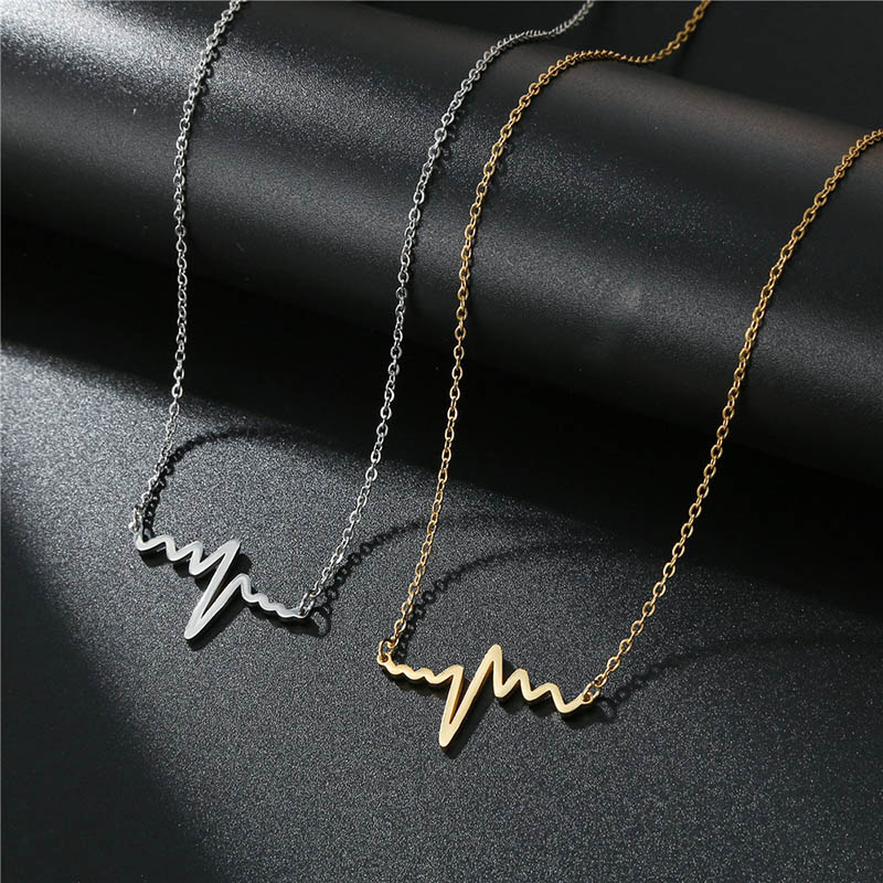 Fancy Stylish Heartbeat Necklace