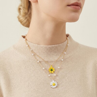  Daisy Pearl Beaded Chain Layered Necklace