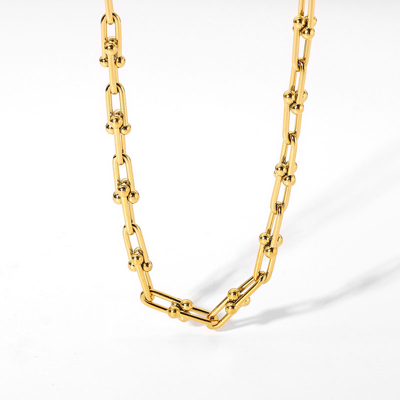  Gold Horseshoe Chain Necklace