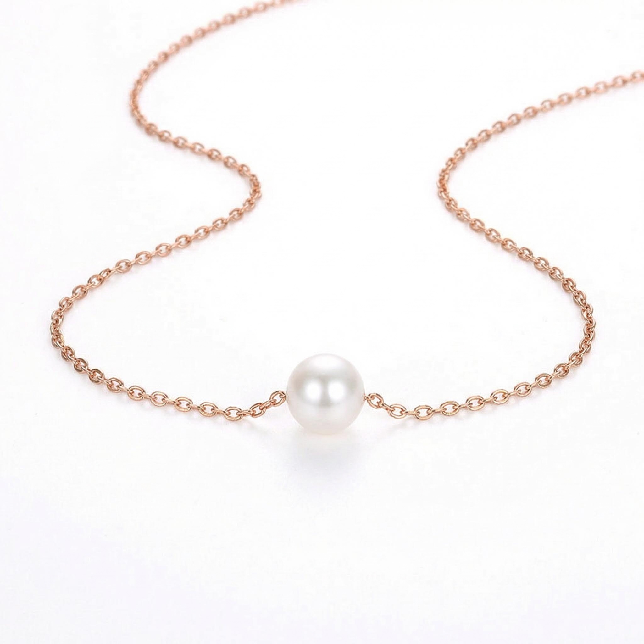Simple Pearl Necklace