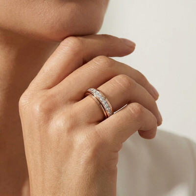  Iced Single Row Fidget Spinner Ring