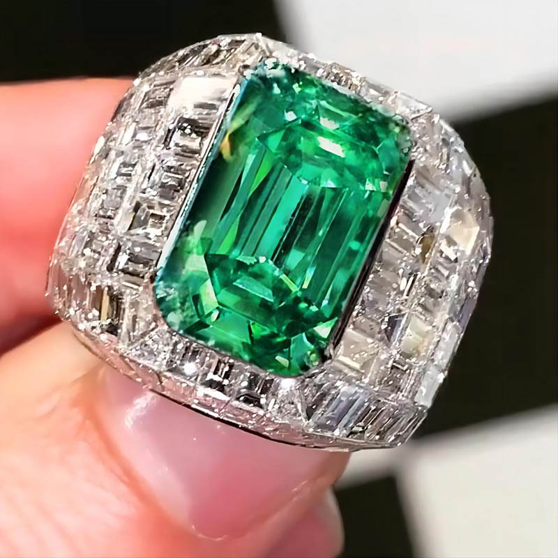  4.5 CT Emerald & Baguette Cut Ring
