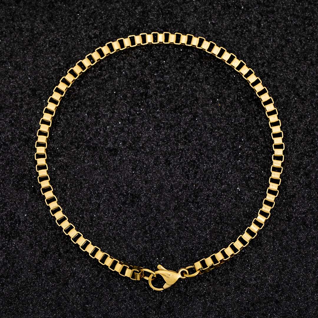 3mm Square Box Bracelet in Gold