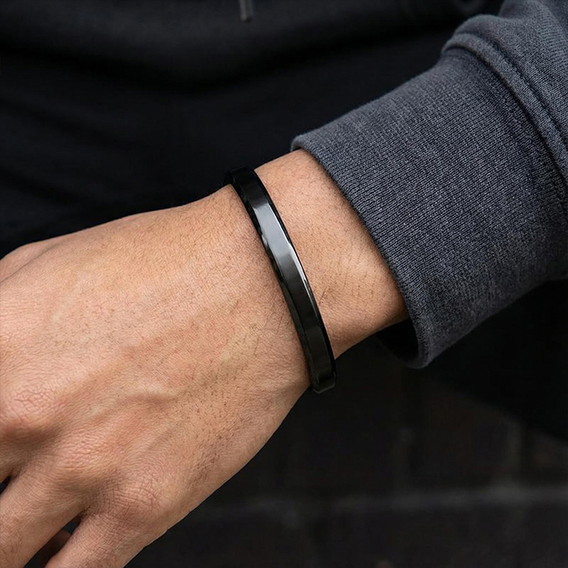 Simple and Stylish 6mm Stainless Steel Open Bracelet Simple and Stylish 6mm Stainless Steel Open Bracelet