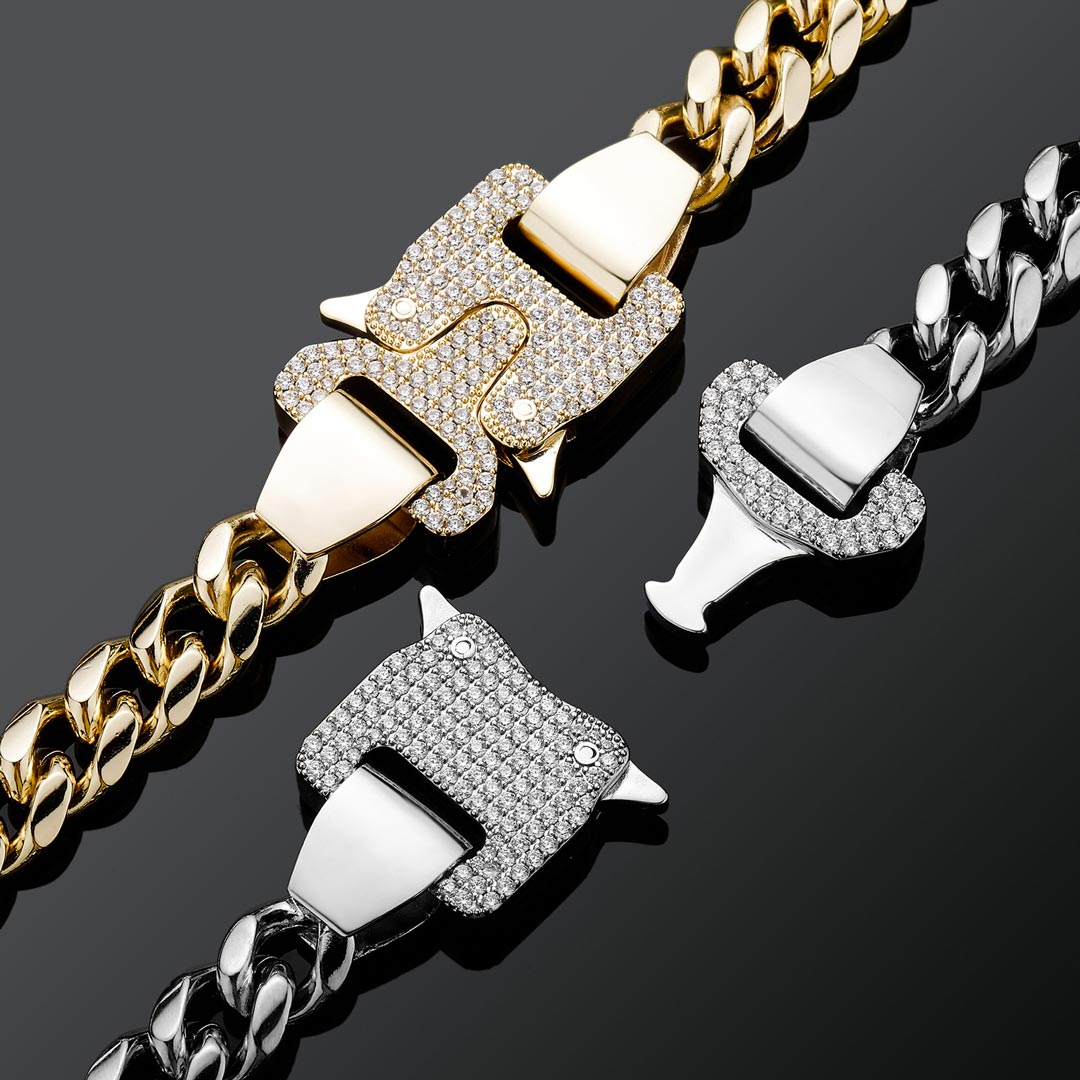 Iced Heavy Buckle 12mm Cuban Link Chain in Gold