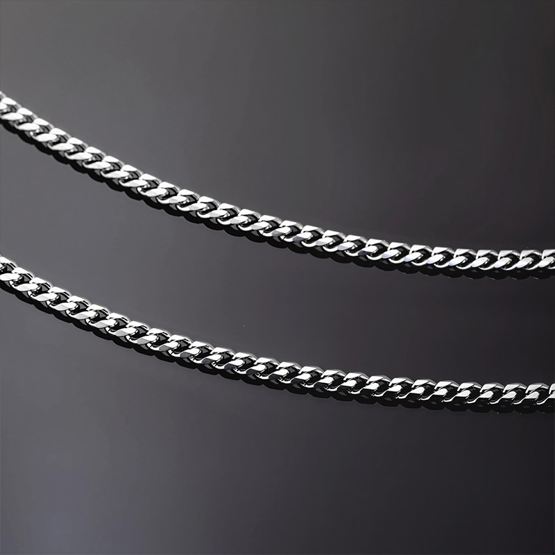 2.5mm Diamond-Cut Stainless Steel Cuban Chain