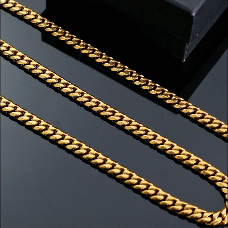 6mm Diamond-Cut Cuban Chain in Gold