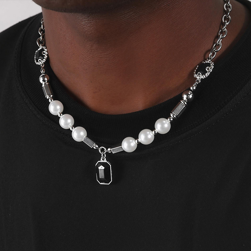 Black Sapphire Pearl Stainless Steel Chain