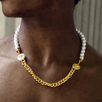 Banshee Pearl Cuban Chain in Gold