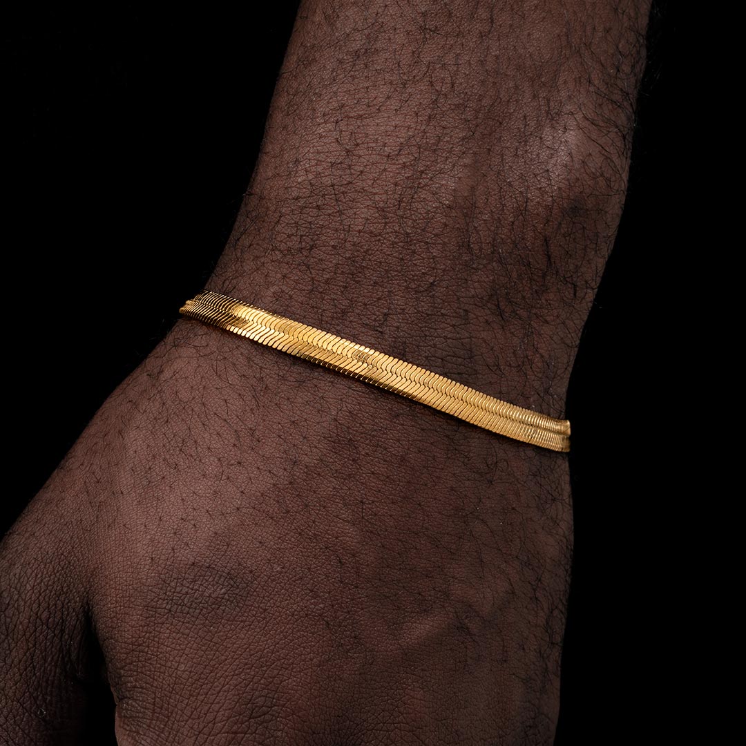 6mm Herringbone Bracelet in Gold 6mm Herringbone Bracelet in Gold
