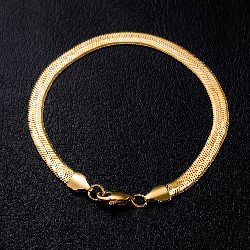 6mm Herringbone Bracelet in Gold