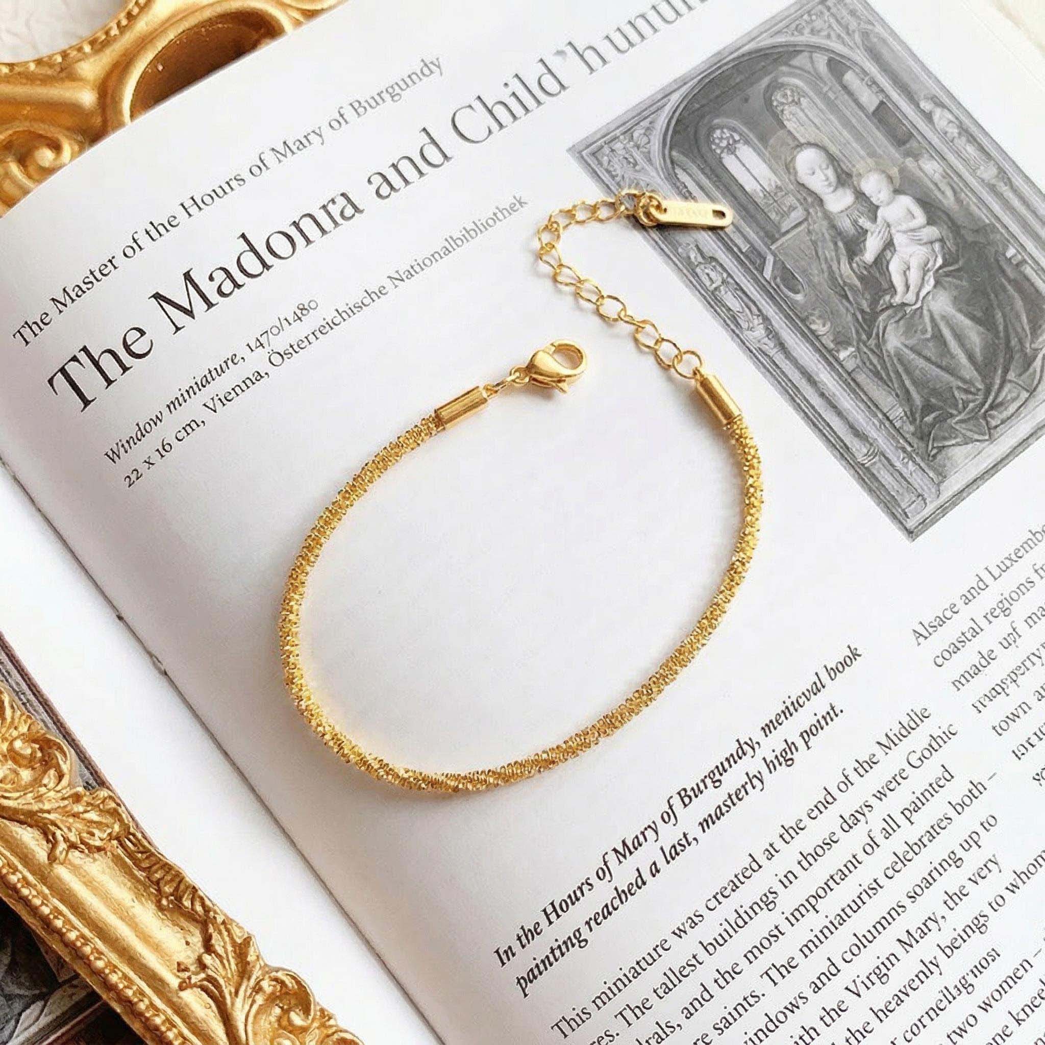 Sparkling Gypsophila Bracelet