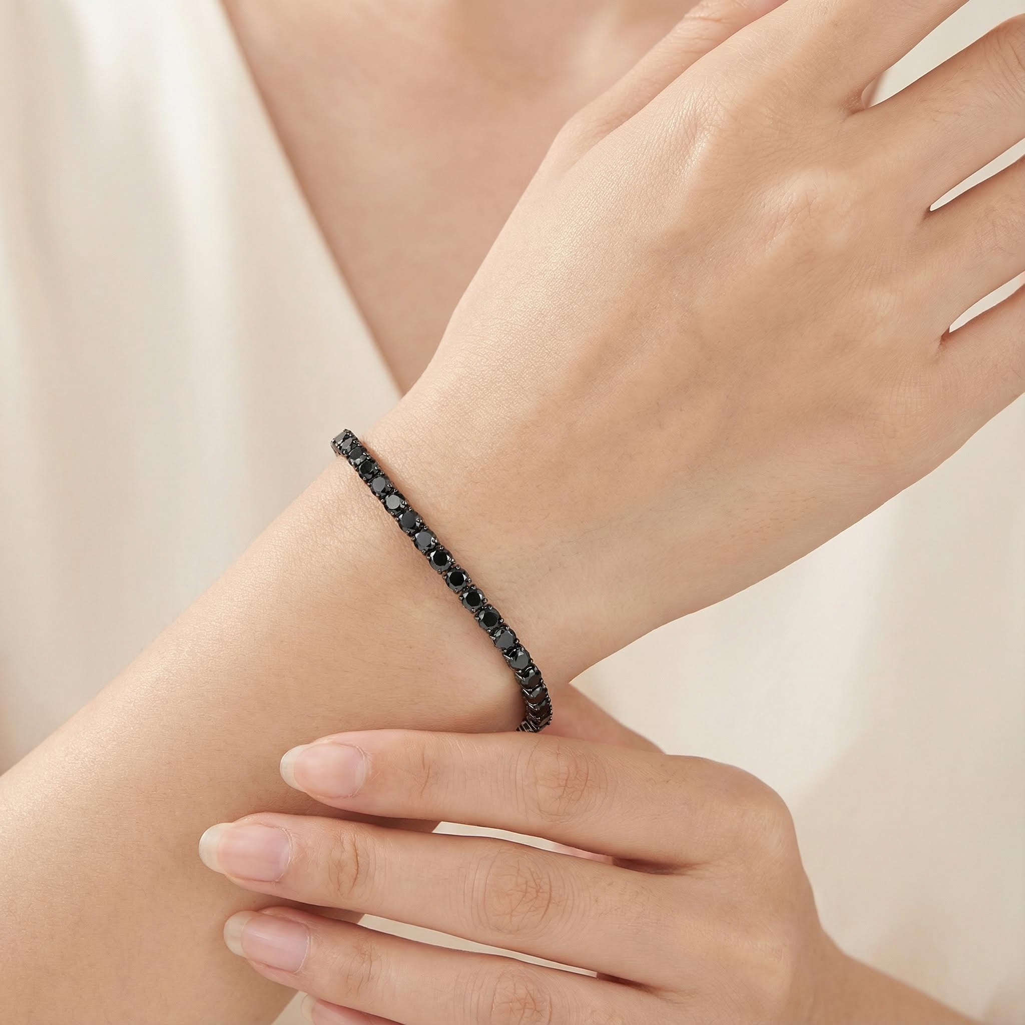 4mm Black Stones Tennis Bracelet