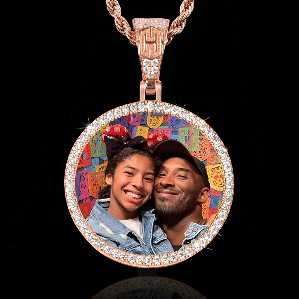 Custom Medium Size Photo Pendant -40mm/1.6" Custom Medium Size Photo Pendant -40mm/1.6"