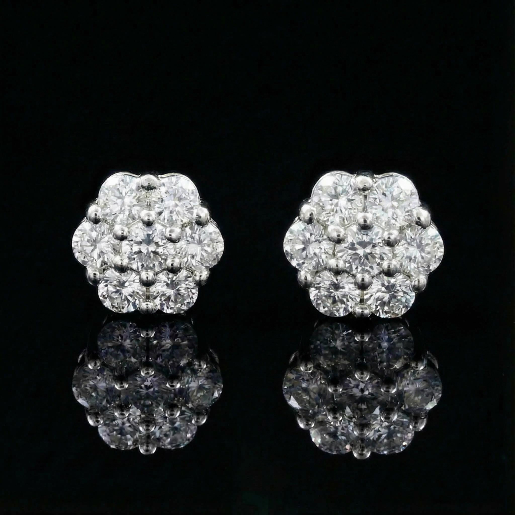 Flower Cluster Stud Earrings in White Gold Flower Cluster Stud Earrings in White Gold