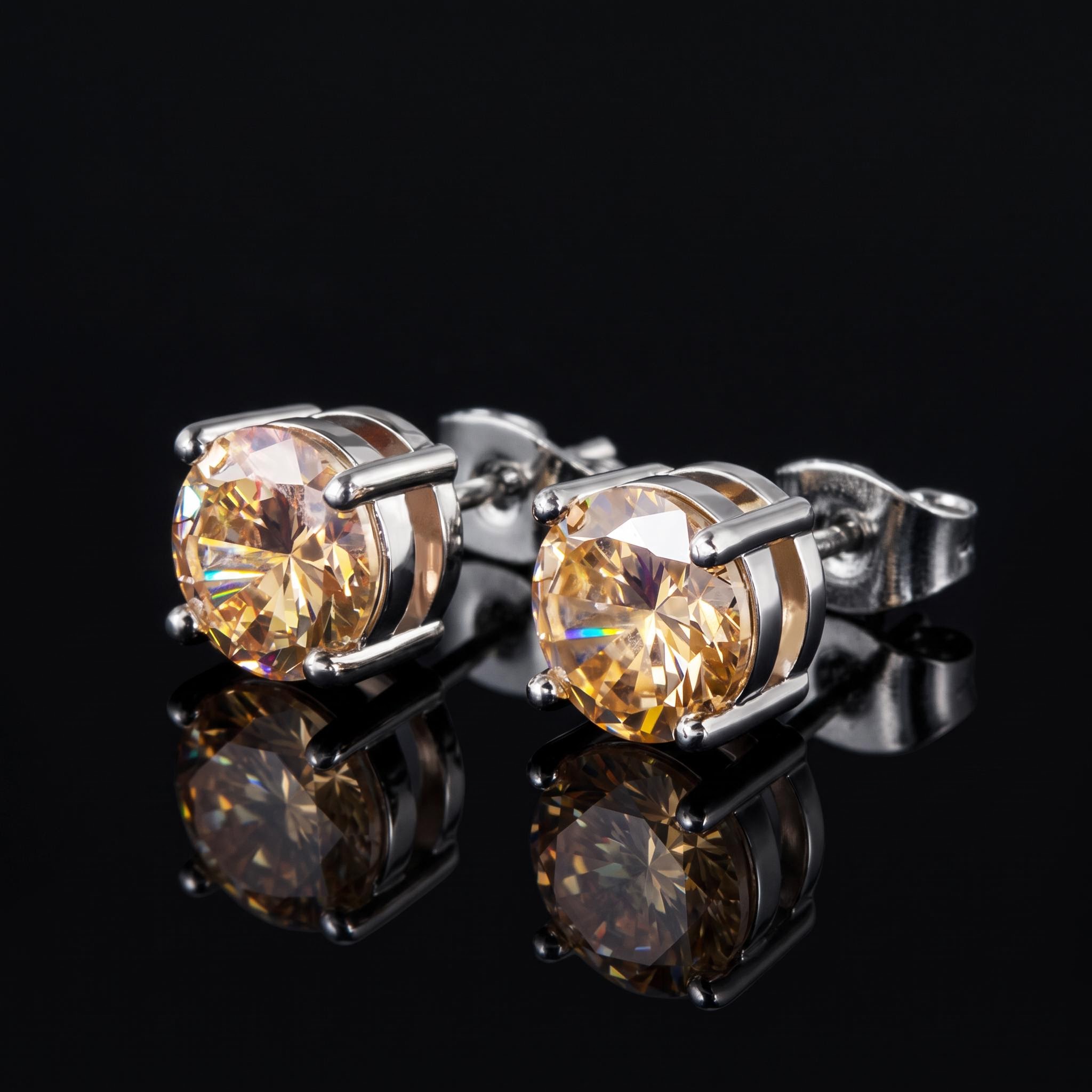 D-Champagne Round Cut Stud Earrings D-Champagne Round Cut Stud Earrings