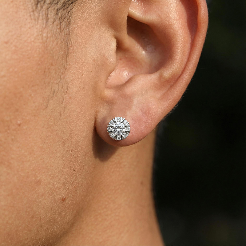 Snowflake Round Cut Stud Earring