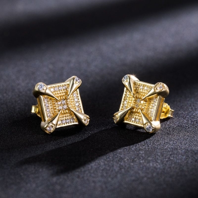 Dragon Claw Square Earring