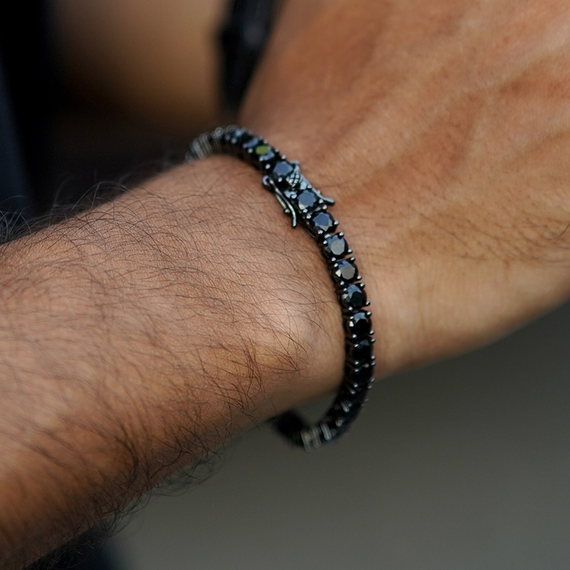 5mm Black Stones Tennis Bracelet in Black Gold
