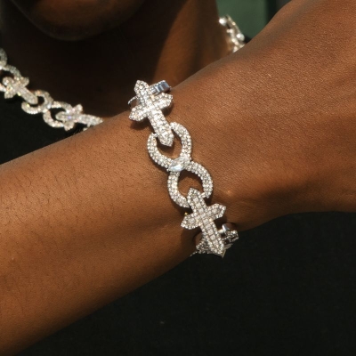 Baguette Cut Cross with Infinity Link Bracelet in White Gold