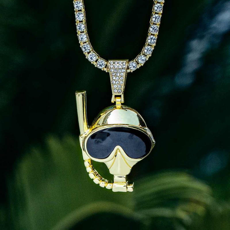 Diving Mask Pendant with Tennis Chain Set in Gold